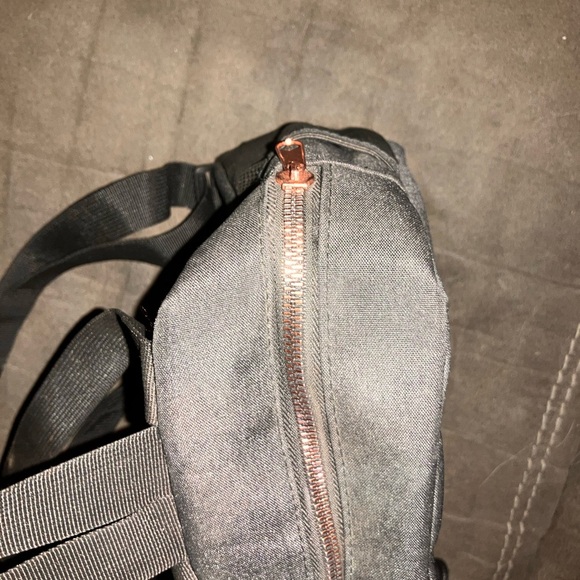 Stylish mini Black Backpack w 2 rose zipper pockets - Picture 2 of 5